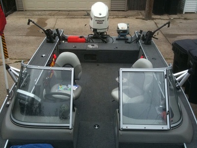 lund boats vs tracker chicago fishing reports chicago fishing forums view lund boats vs tracker chicago fishing reports chicago fishing forums view